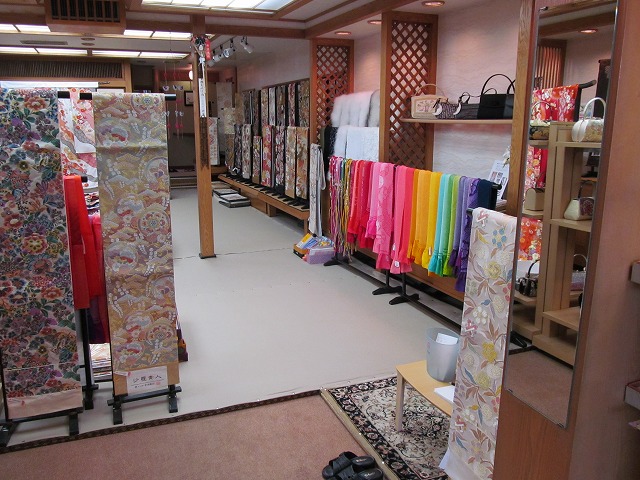 2014年 新作振袖展 2014年 新作振袖展